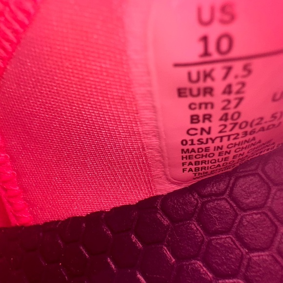 Cute Nike tennis/pickleball court shoe. Size 10, pink and red. - Picture 6 of 6